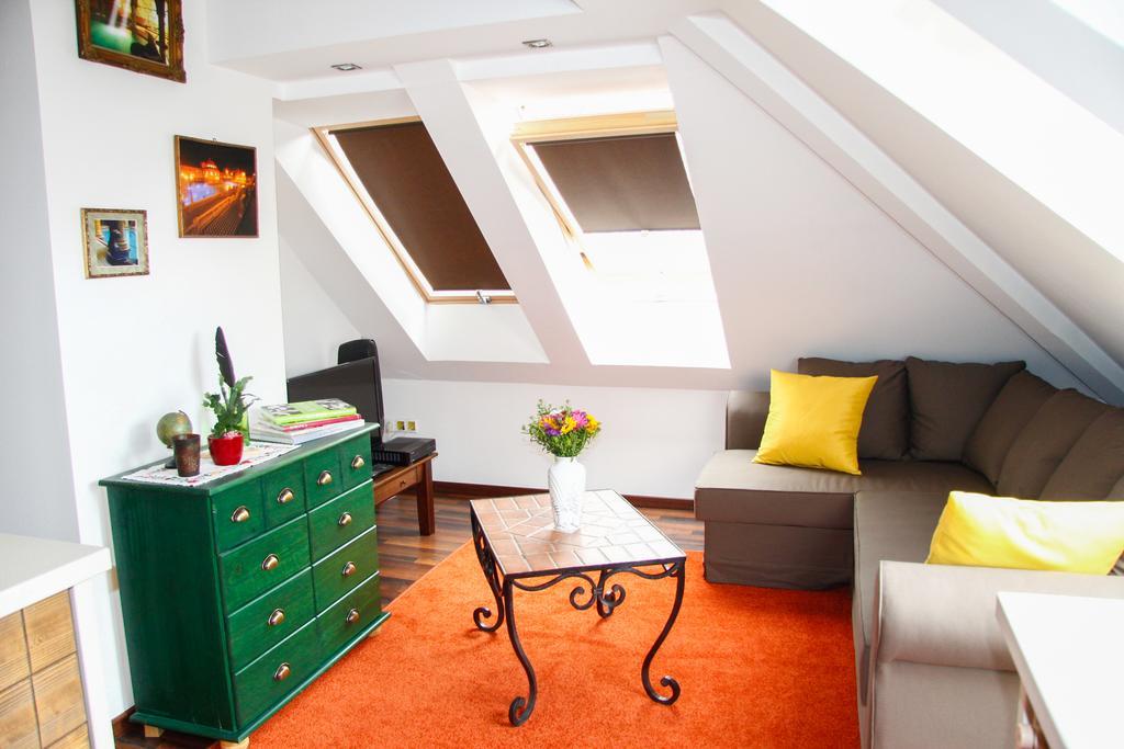 St. Gellert Square - Minilux Apartman Budapeszt Zewnętrze zdjęcie