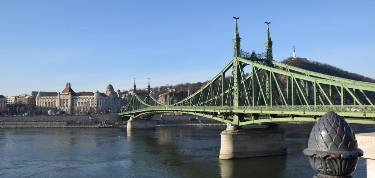 St. Gellert Square - Minilux Apartman Budapeszt Zewnętrze zdjęcie